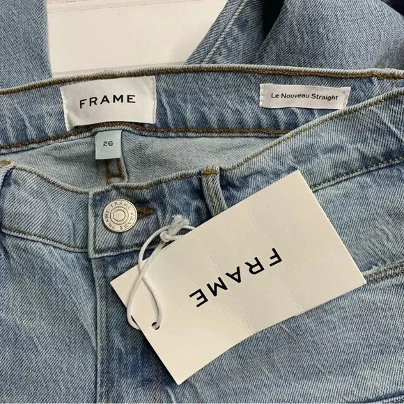Frame Le Nouveau Patched Straight Leg Jeans